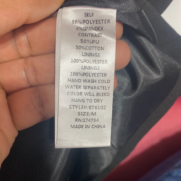 BLitThe Varsity Black and White Jacket Sz Med - Picture 4 of 4